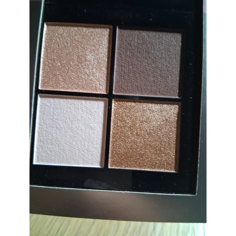 Buxom Forever Babe 12 Everyday Neutral Color Tone Women's Eyeshadow‎ Palette NWT